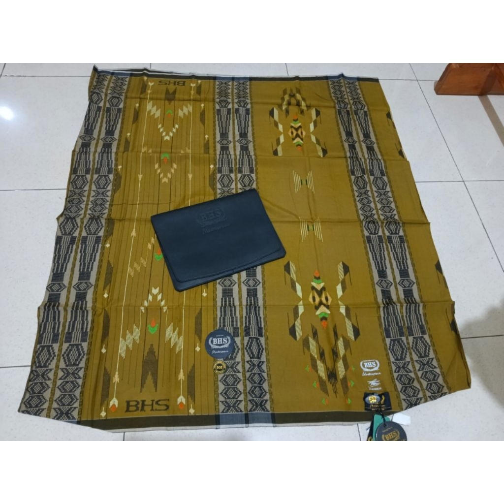 Sarung BHS Masterpiece SGE Gold Lawas Sutra Spunsilk Jahitan Tengah ATBM Limited (Bisa COD)