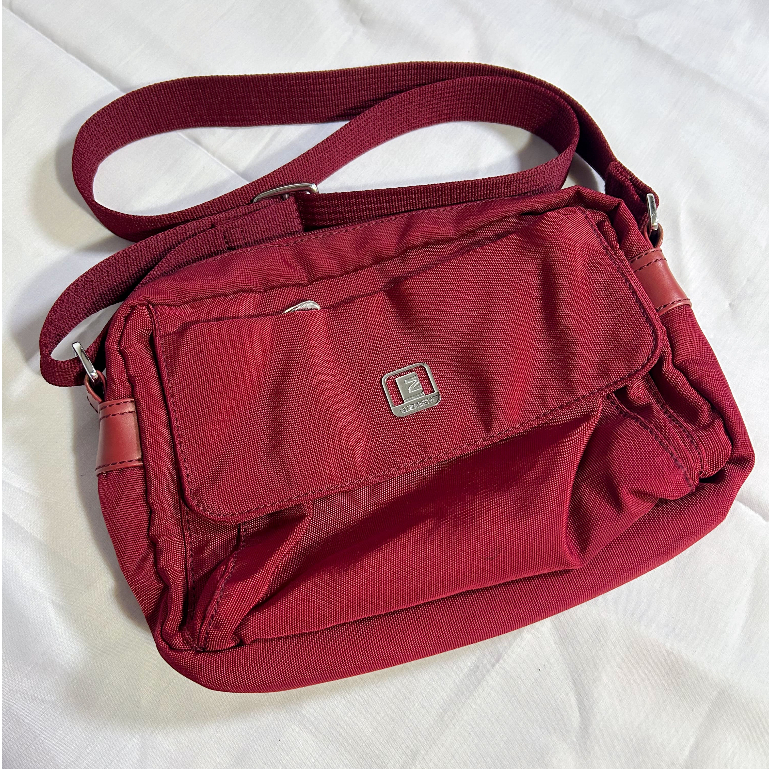 Sling Bag Elizabeth Maroon Original Preloved