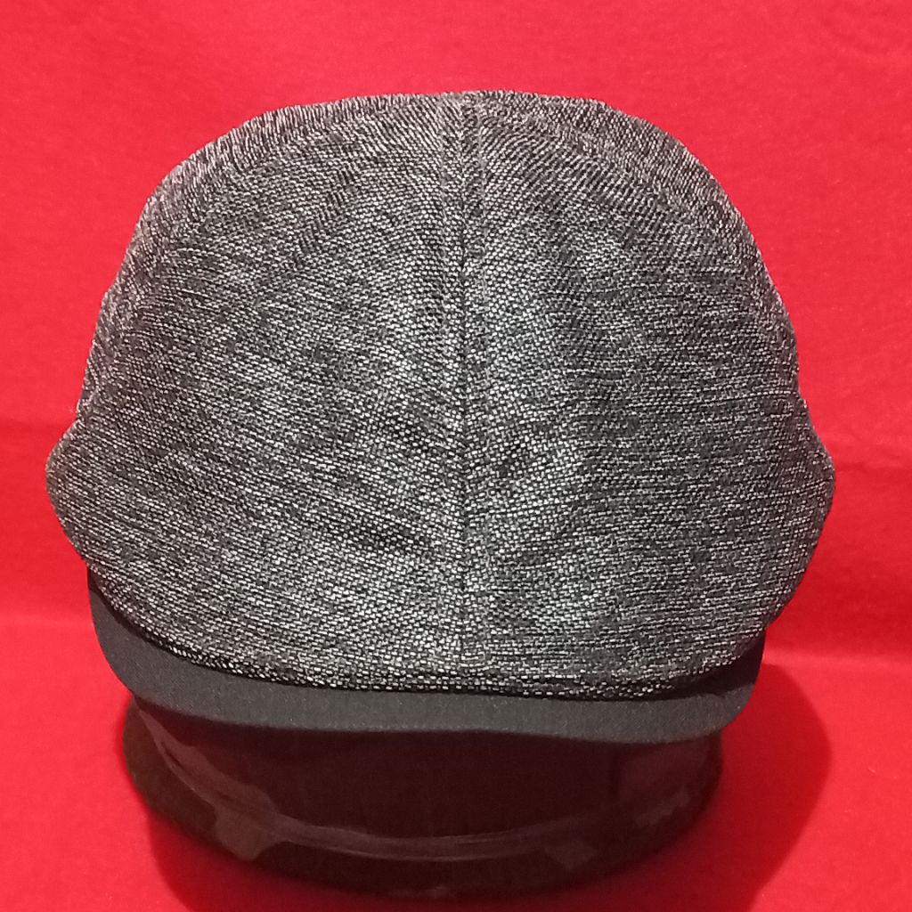 Topi Second Flat Cap Copet Preloved 87