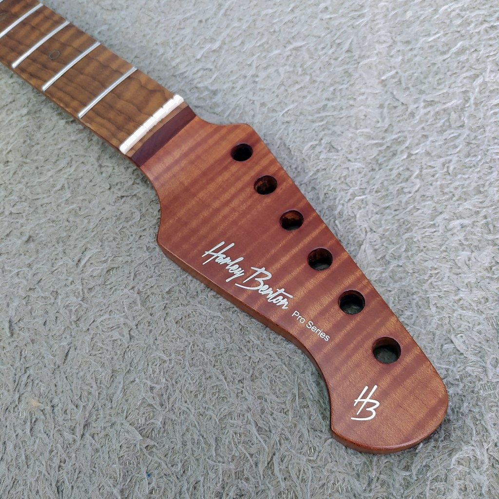 Neck Harley Benton Roasted Canadian flamed maple 24 fret