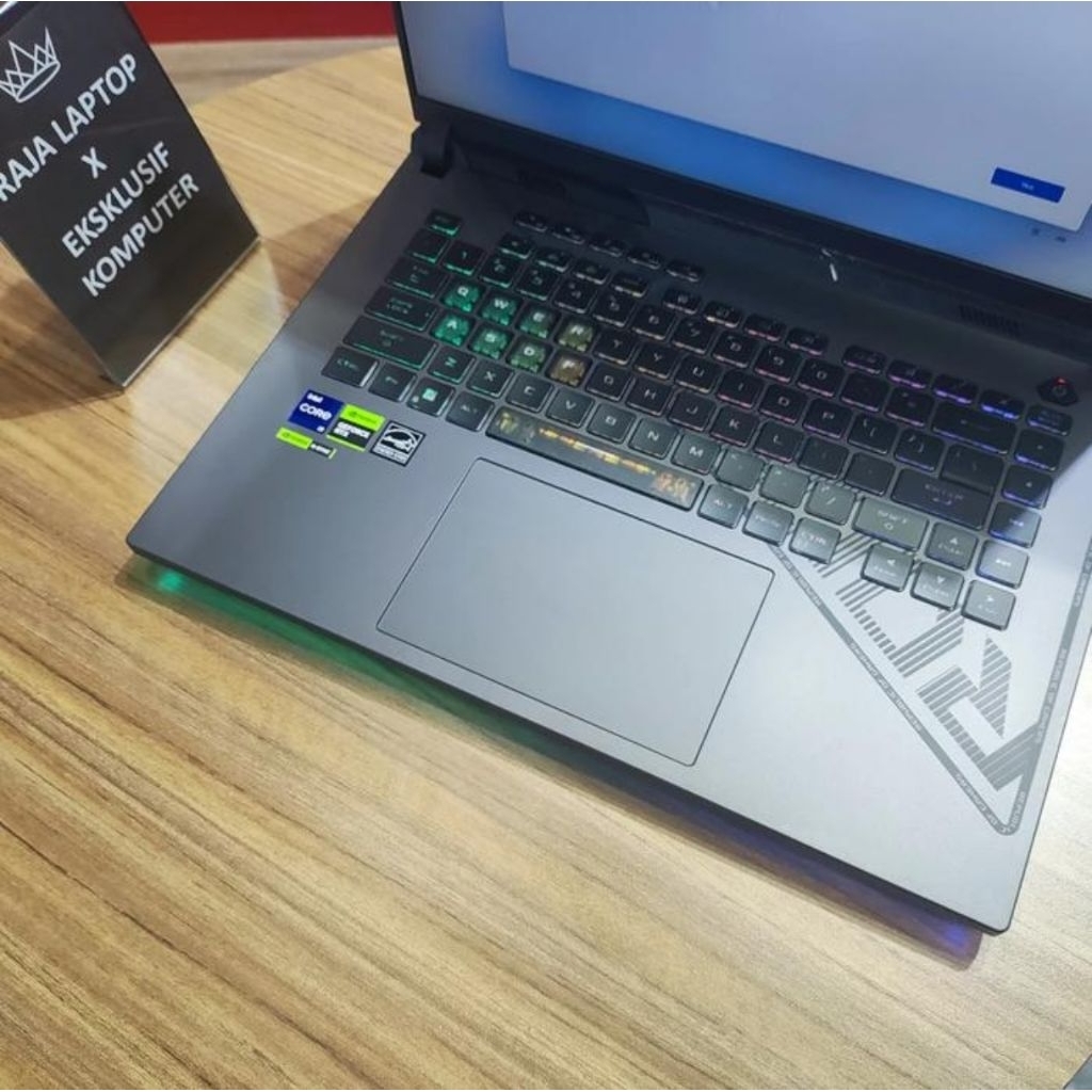 ASUS ROG STRIX G16 G615