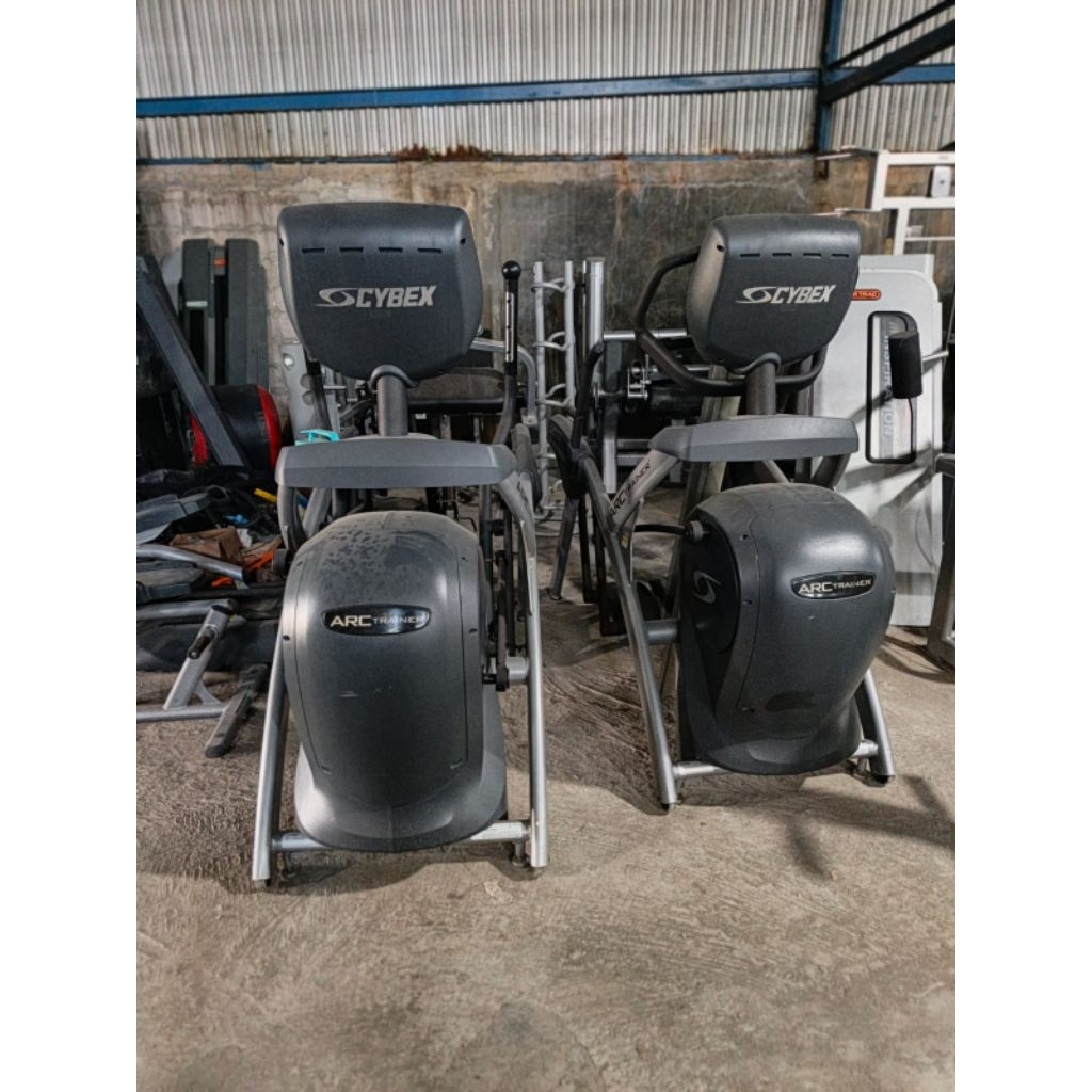 Arc trainer Cybex