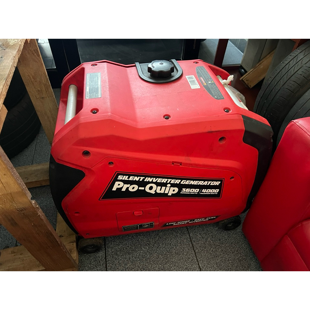 Genset QRV5000is daya 4000 watt, bekas proyek