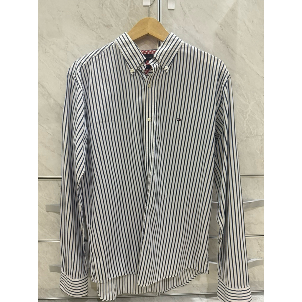 Tommy Hilfiger kemeja salur preloved