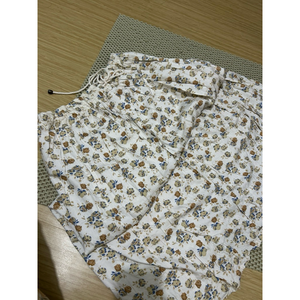 skirt floral GU