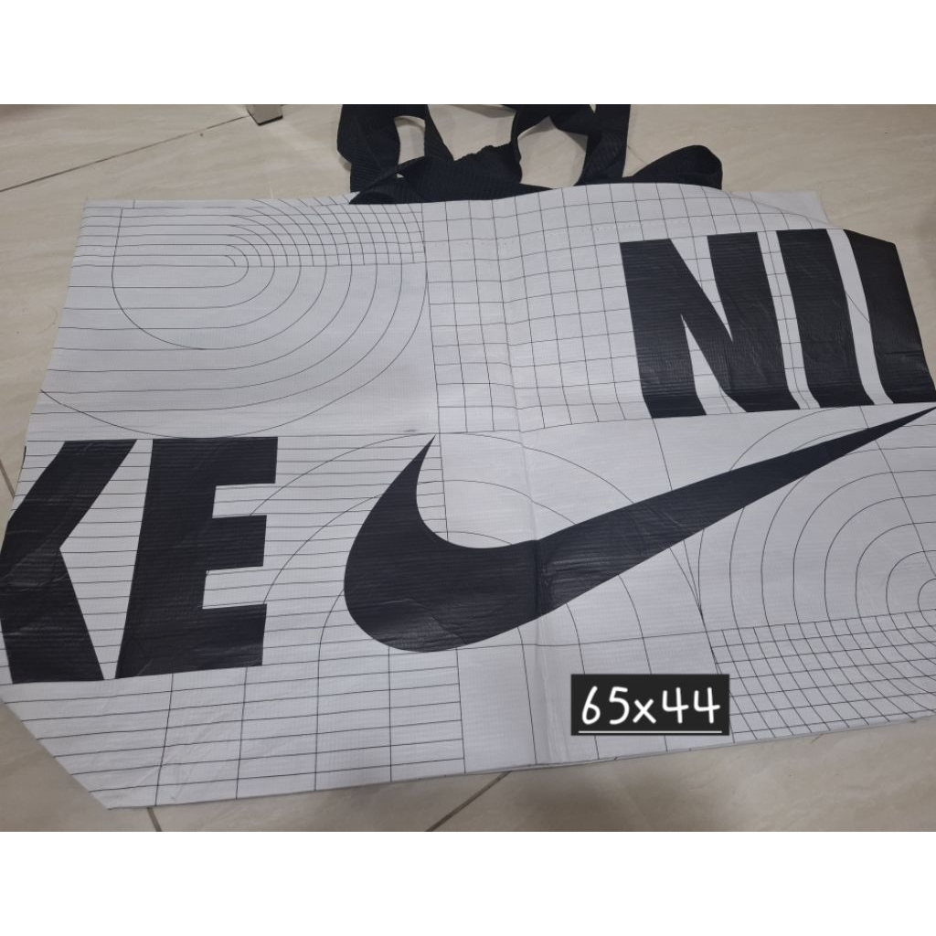 pl nike