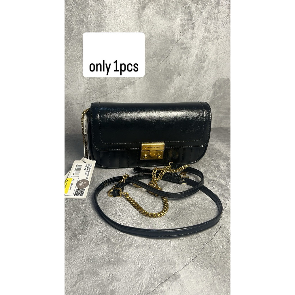 Charles & Keith Shoulder Bag - Glossy Black (100% Original)