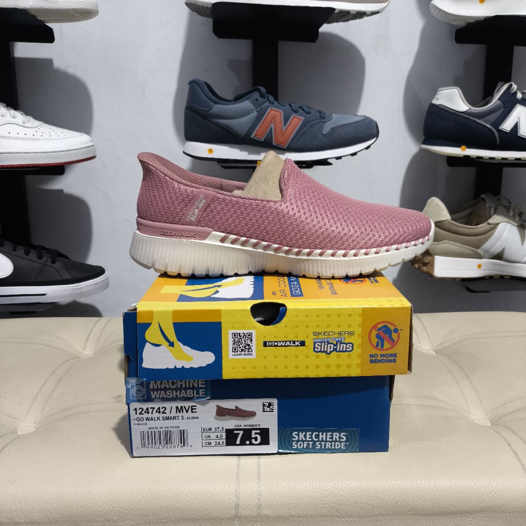 Sepatu Slip On Wanita SKECHERS GO WALK SMART 3.0 ORIGINAL - 124742/MVE