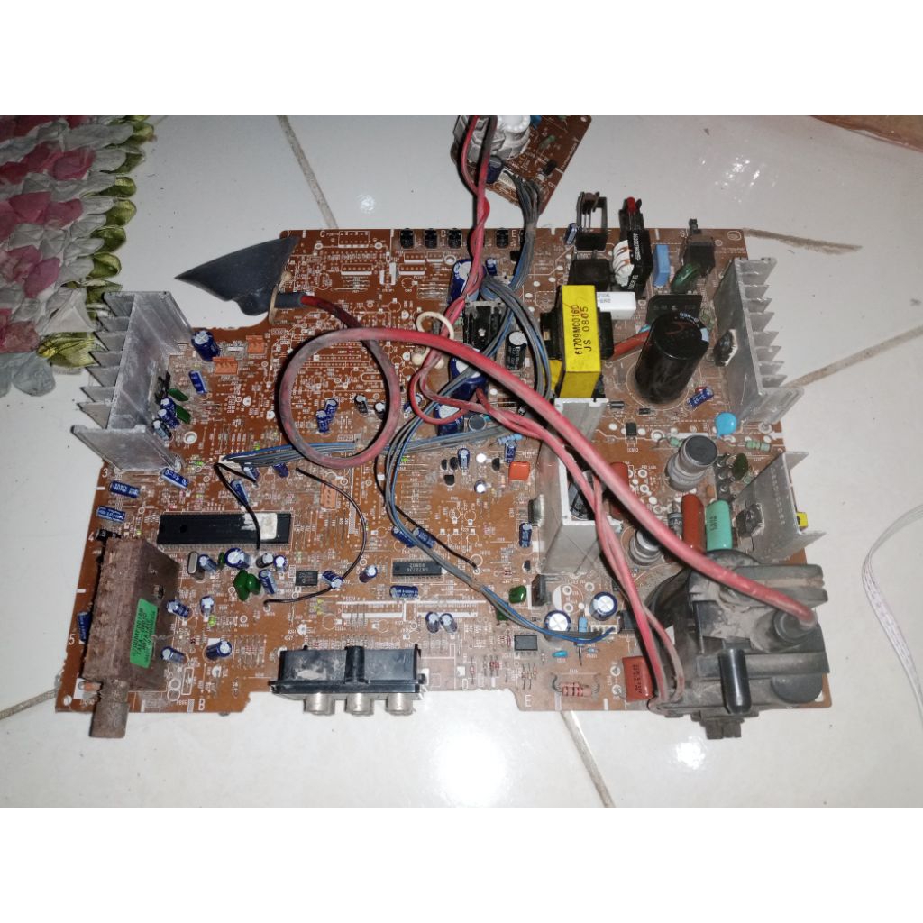 mesin tv lg slim ew 21inc normal SDH tes tabung gambar ok