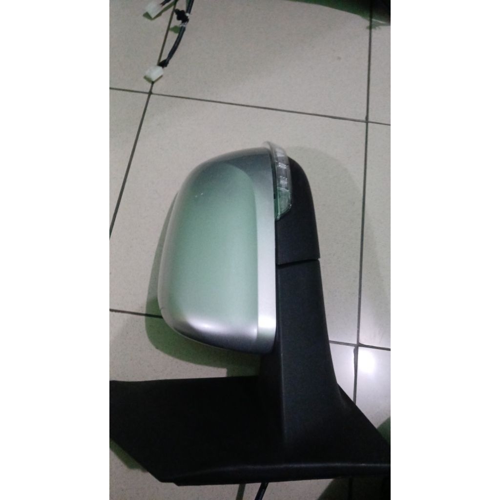 spion wuling confero