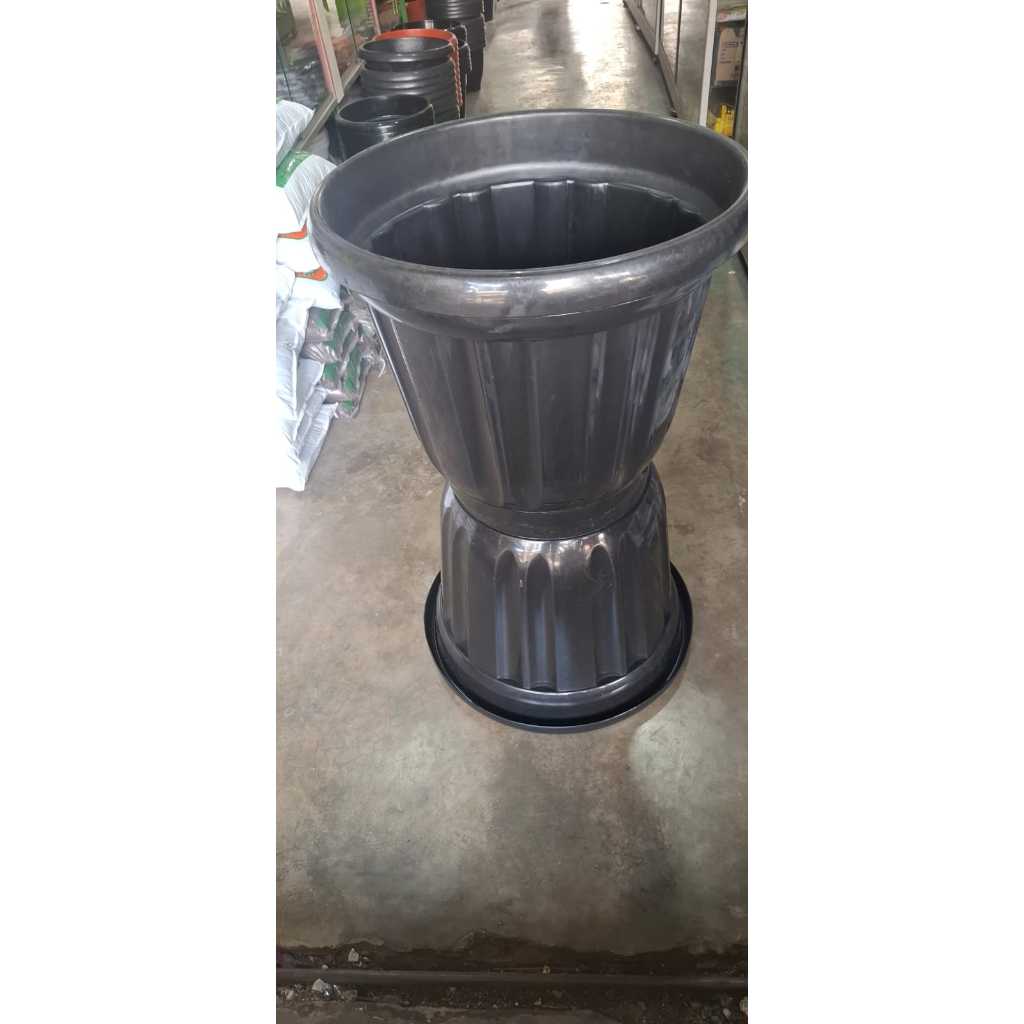 promo POT PLASTIK BESAR 60 cm HITAM -PUTIH GARUDA POT INI DIASURANSIKAN PECAH AKAN DI GANTI/JUAL POT