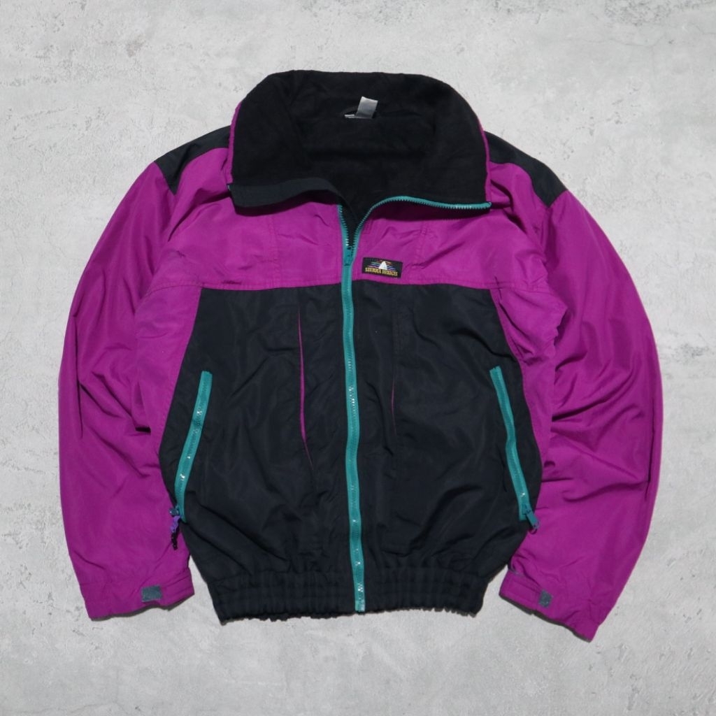 JAKET VINTAGE SIERRA DESIGN SIZE L PXL 70X58 CM LD 116 CM CROP JACKET