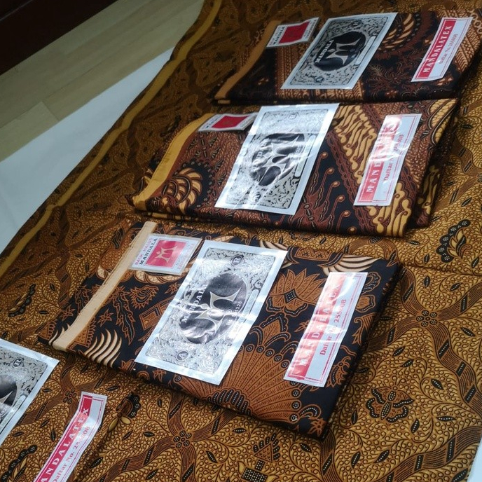 Kain Panjang Batik Wanita Mandala
