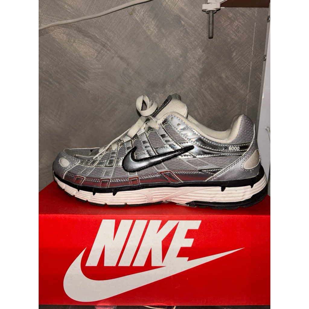 nike p 6000 silver second size 43