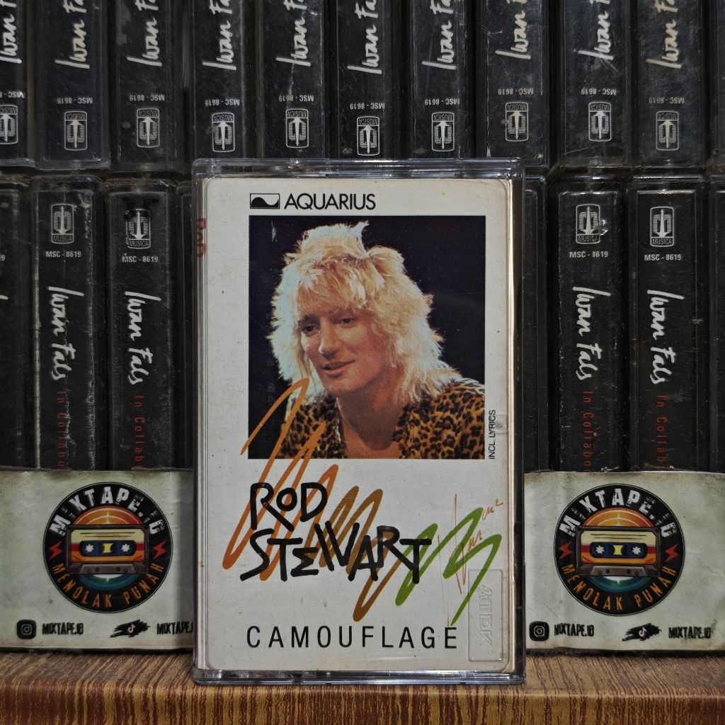 Kaset Rod Stewart - Camouflage - Radio Tape - Kaset Pita - Radio - Pemutar Kaset - Retro - Classic -