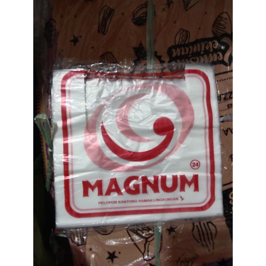 KANTONG Kresek MAGNUM 24x02 isi -+45 lb