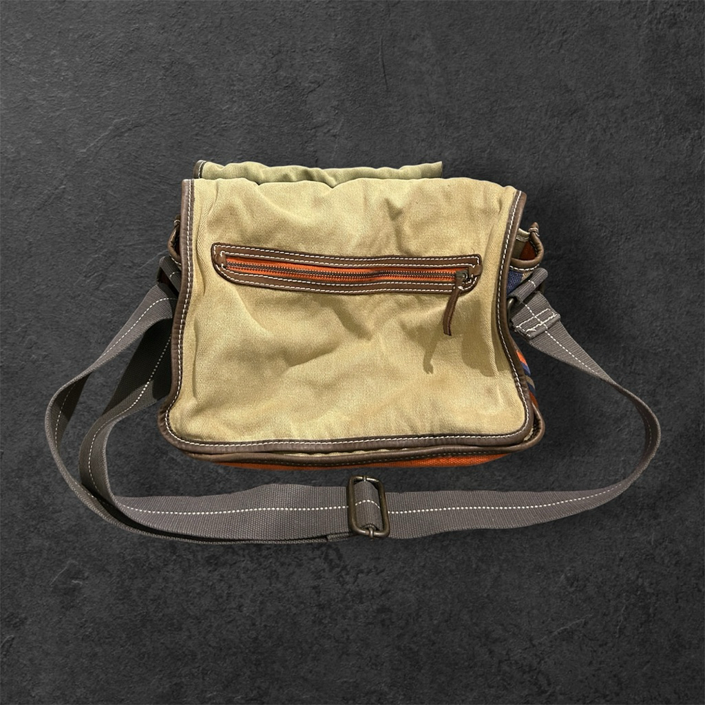 Tas selempang gap canvas
