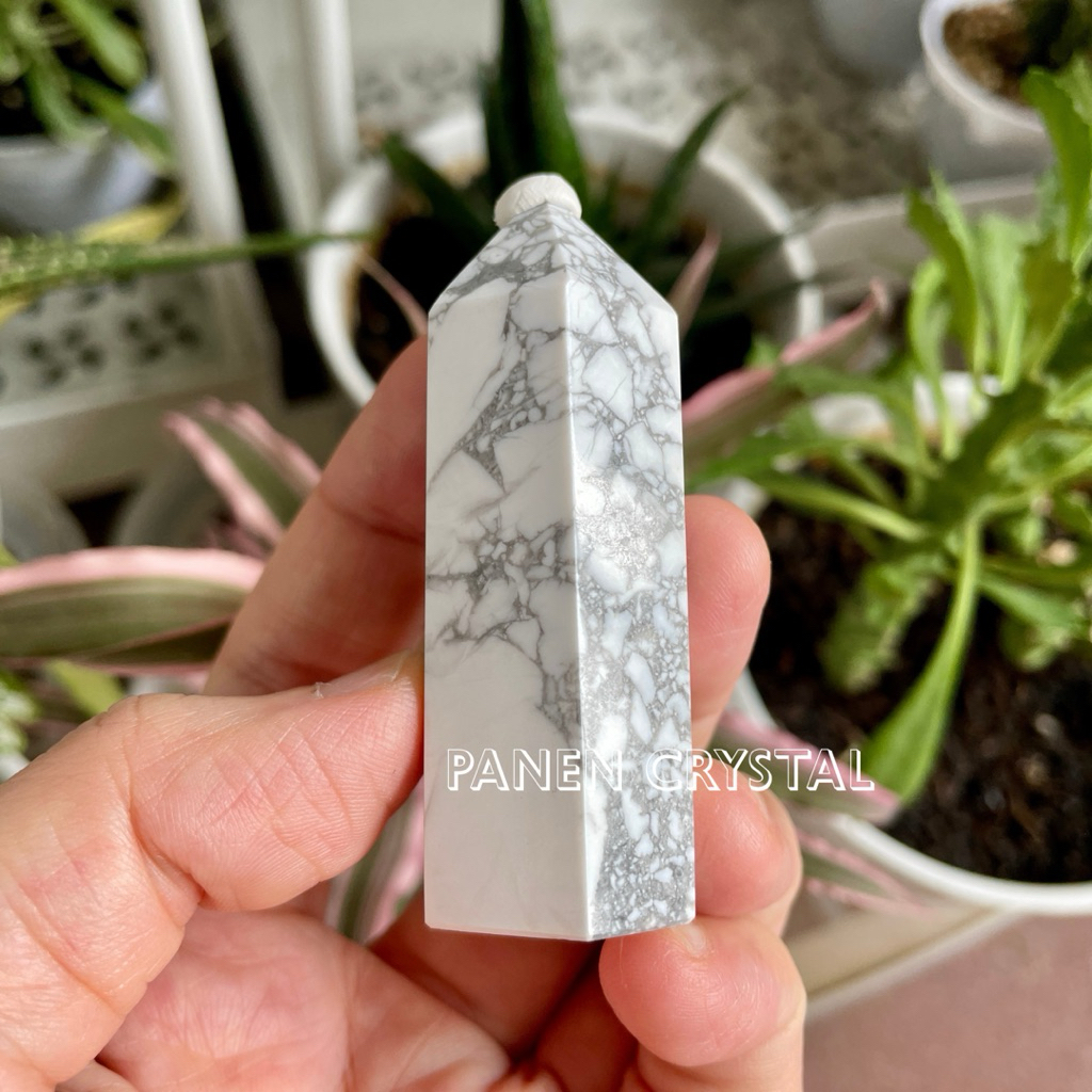 Natural Howlite Tower