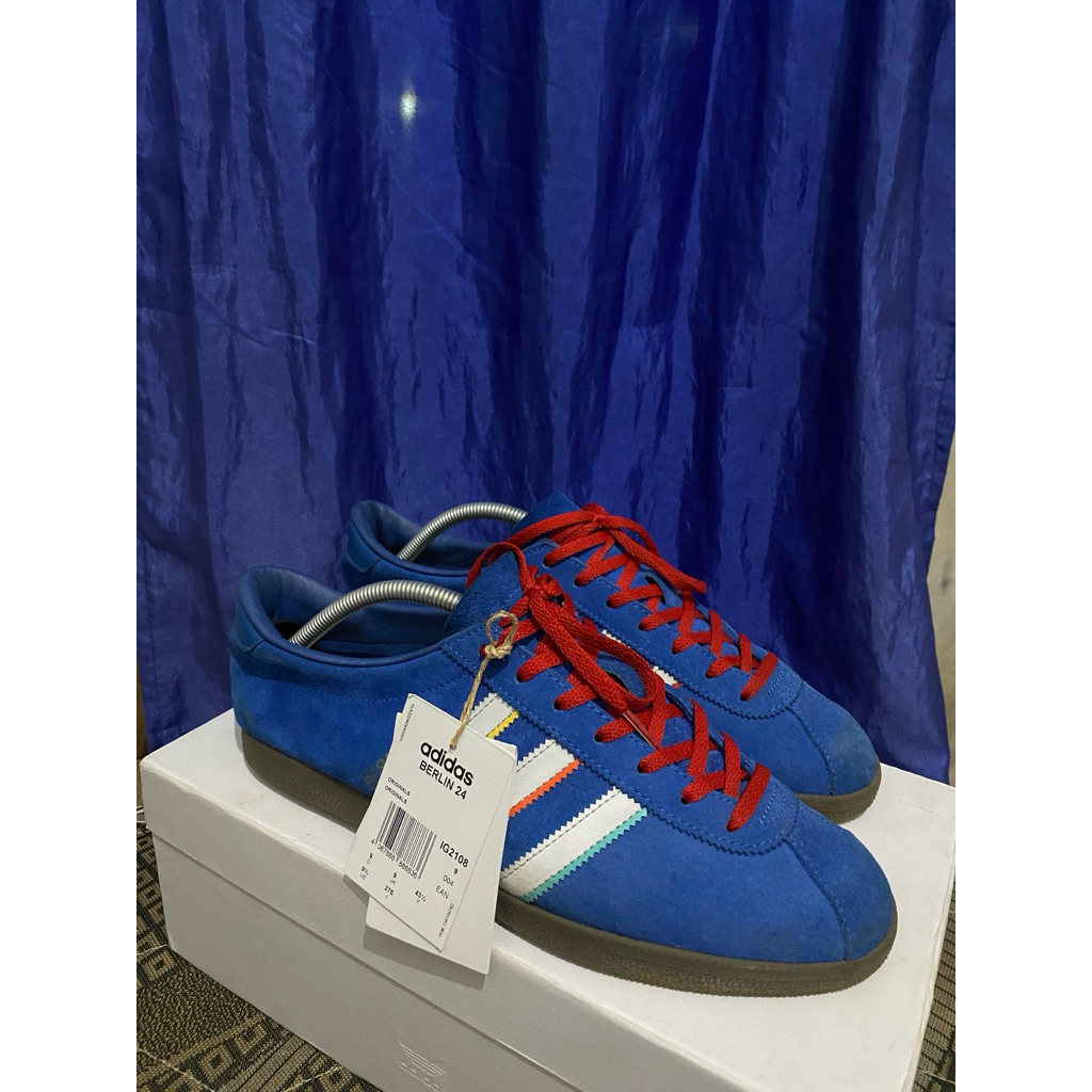 sepatu adidas berlin 24