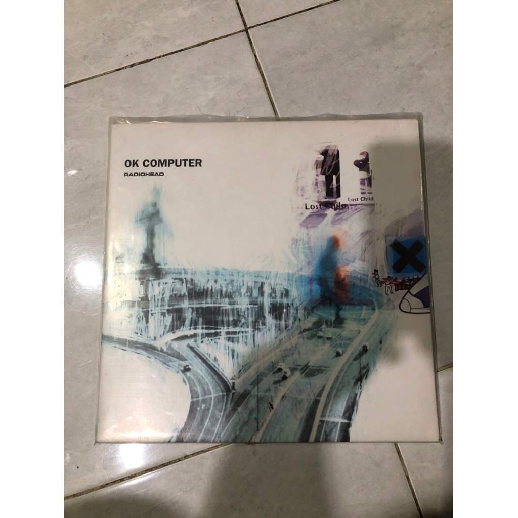 Vinyl / piringan hitam radiohead - ok computer
