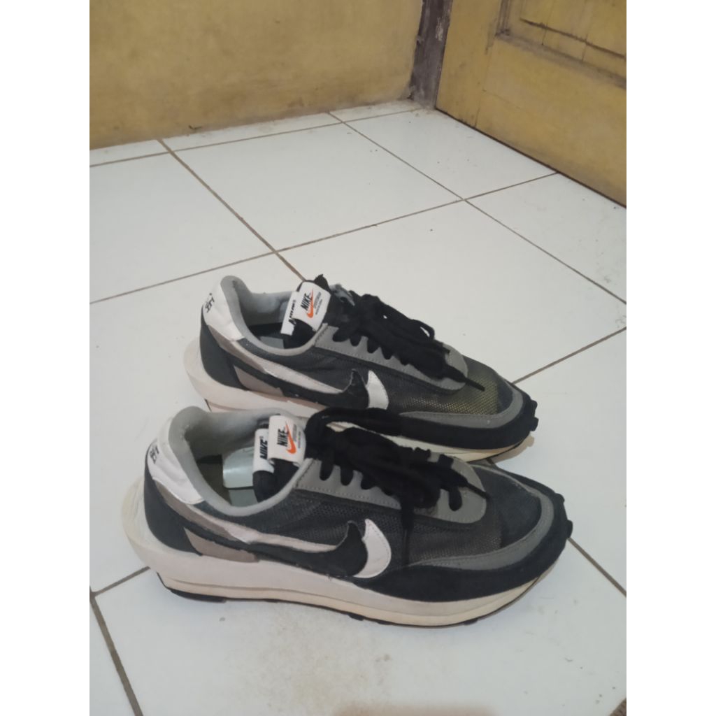 sepatu Raning Nike sacai original second size 38-39