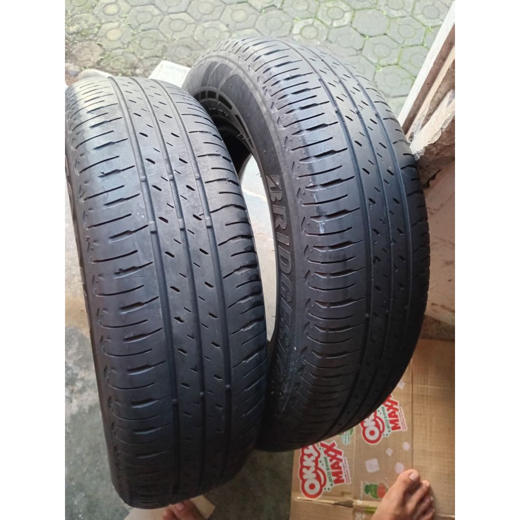 Ban mobil Bekas/seken ukuran 185/70 Ring 14 paket 2 Ban