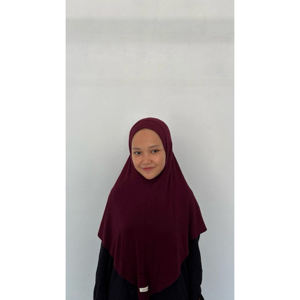 jilbab-Instan-Non-Pet-Bahan-KaosRayon-Adem