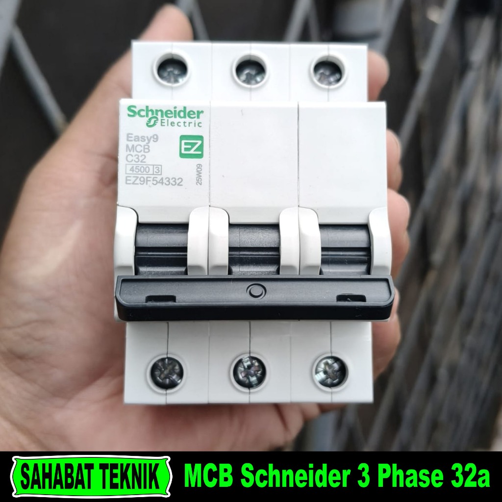 Schneider Mcb Easy 9 3Phase 32A / Mcb Schneider 3 Phase 32a