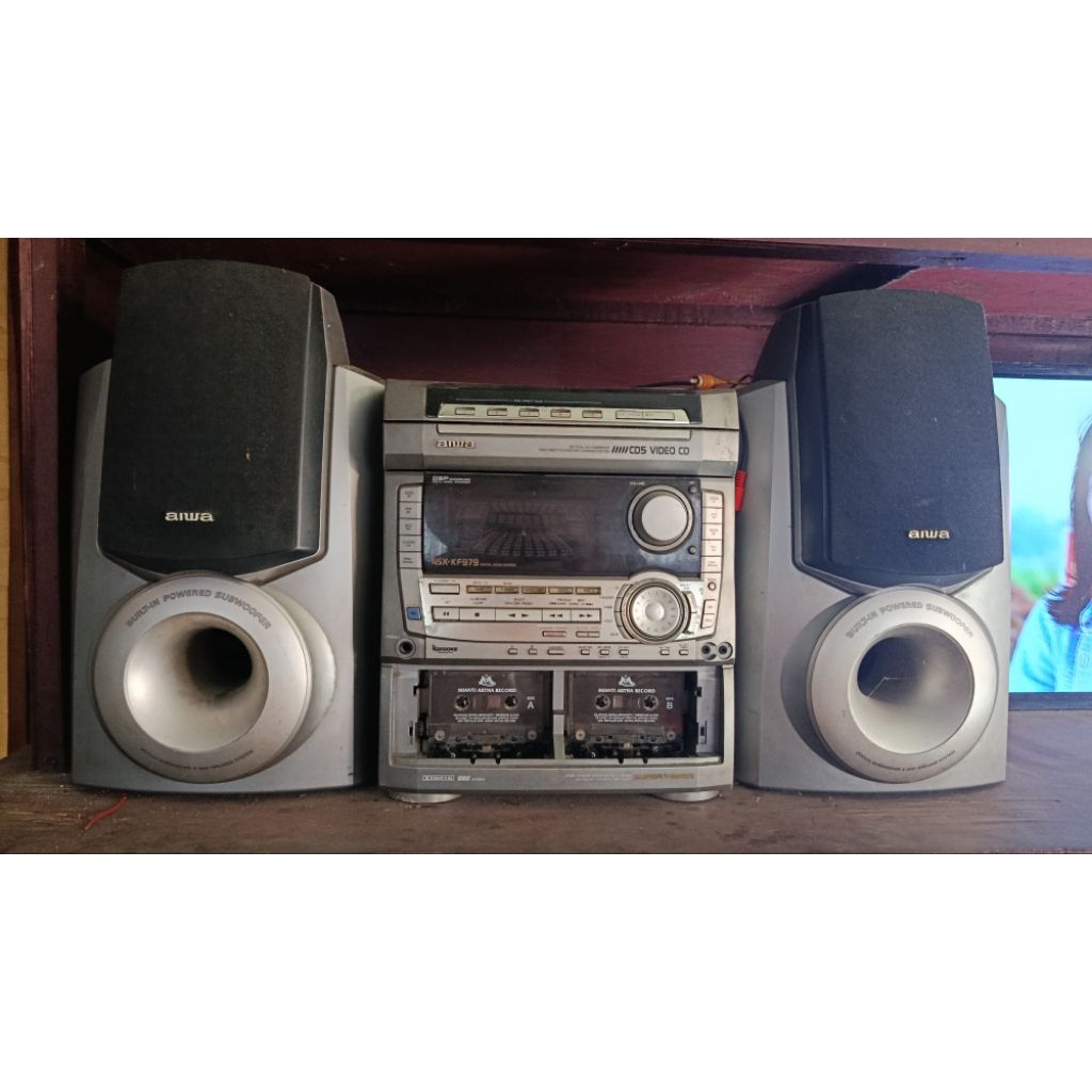 Aiwa NSX-KF979