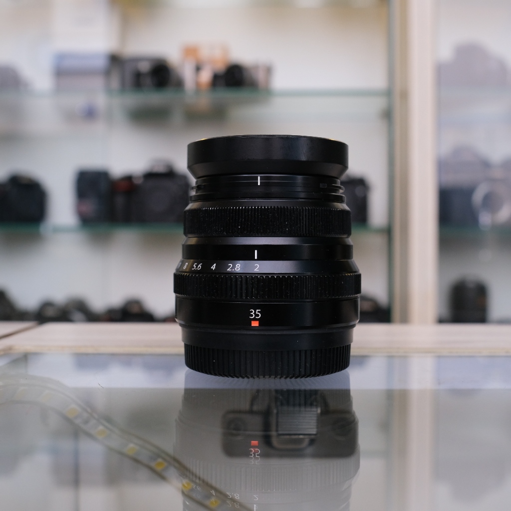 Lensa Fix Fujifilm 35mm f2 Fujinon black