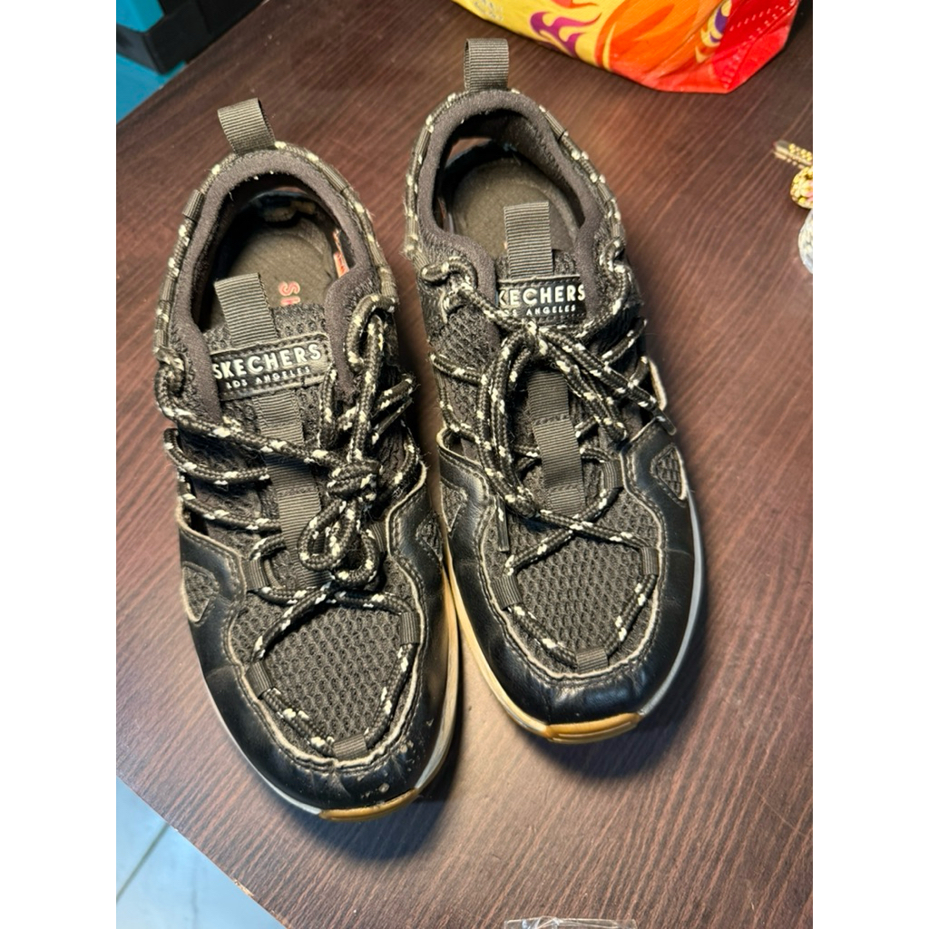 SEPATU SANDAL WANITA SKECHERS ORI HITAM