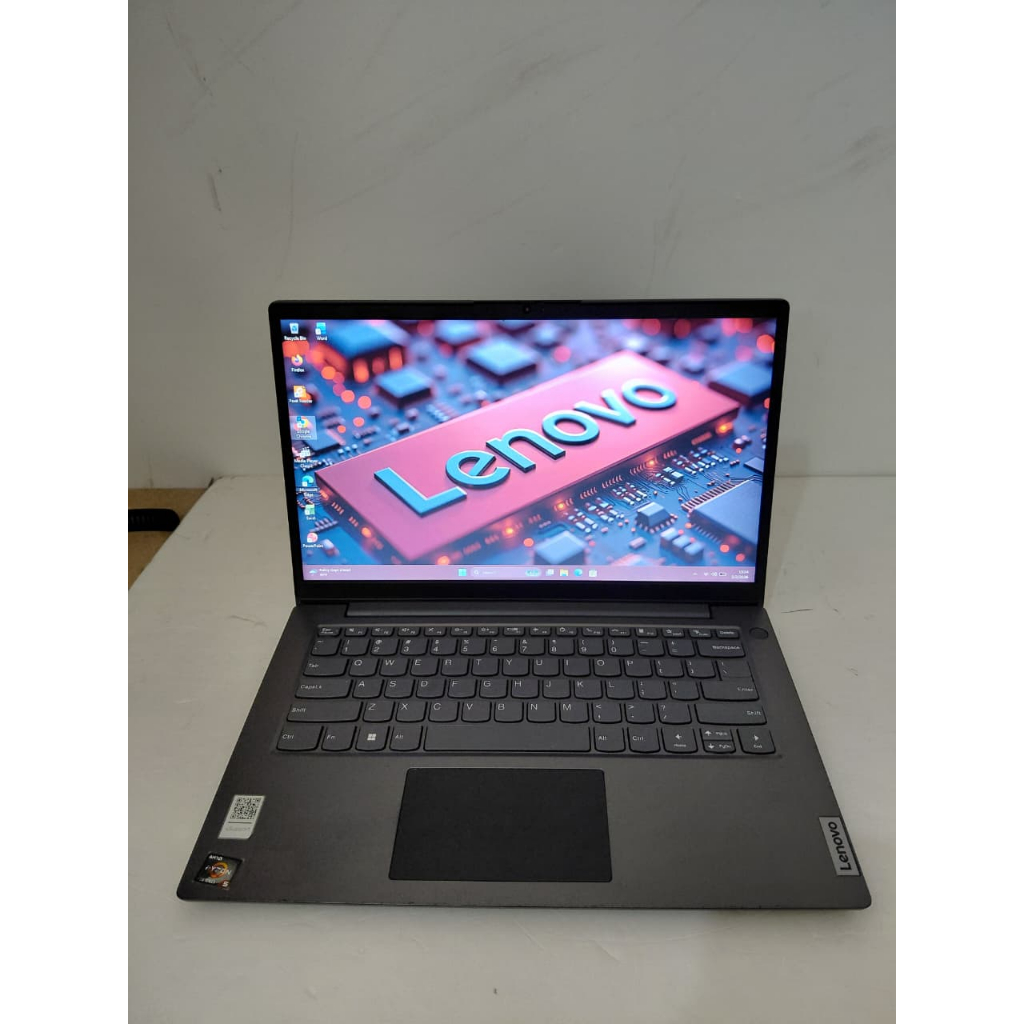 AMD Ryzen 5-5500U Hexacore Laptop Dual Slot Storage AMD Radeon Graphics 2GB Lenovo V14 8/256