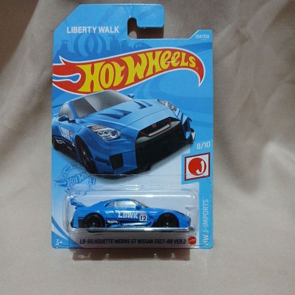Hot Wheels Nissan R35 LBWK GT