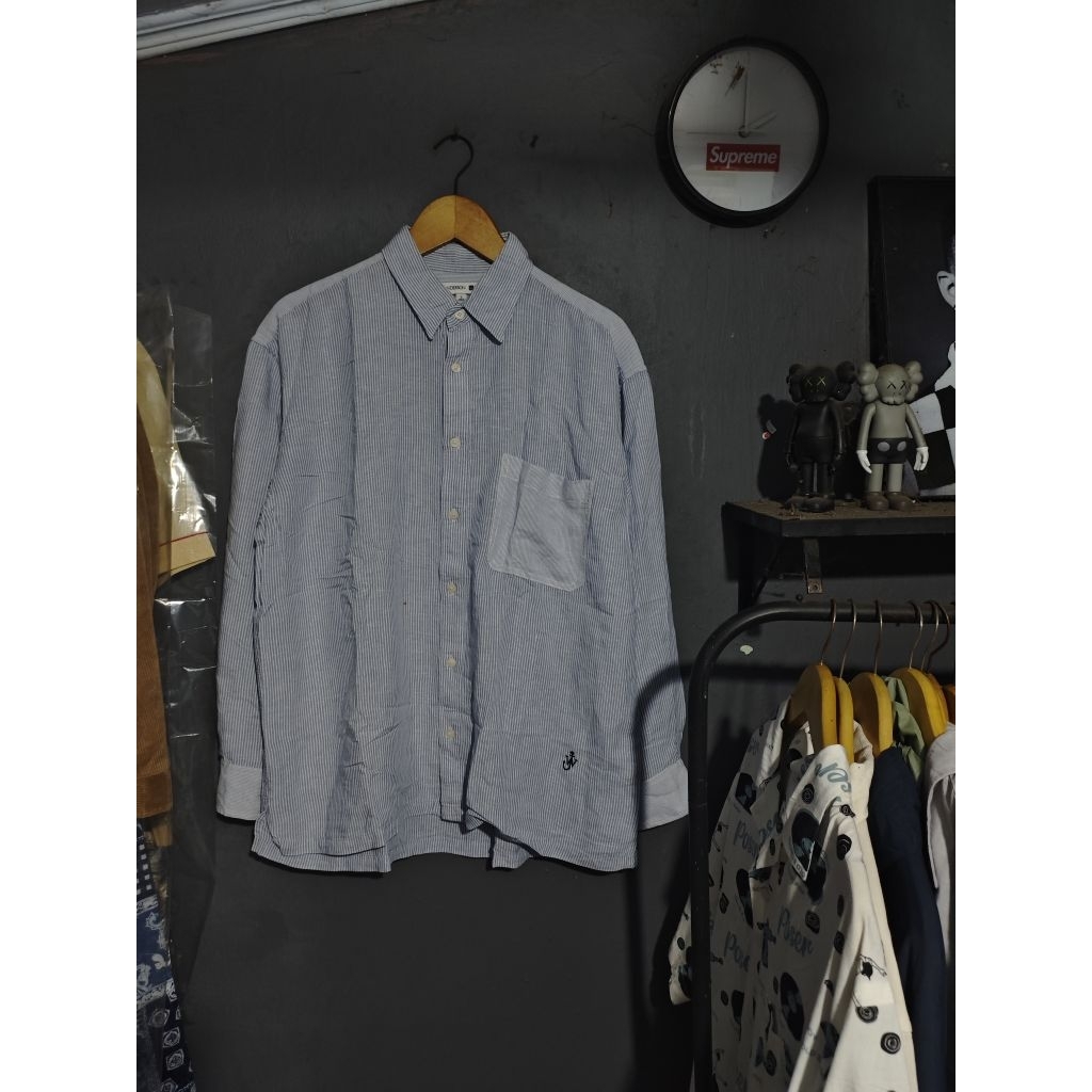 Kemeja Uniqlo JW Anderson Salur Longsleeve