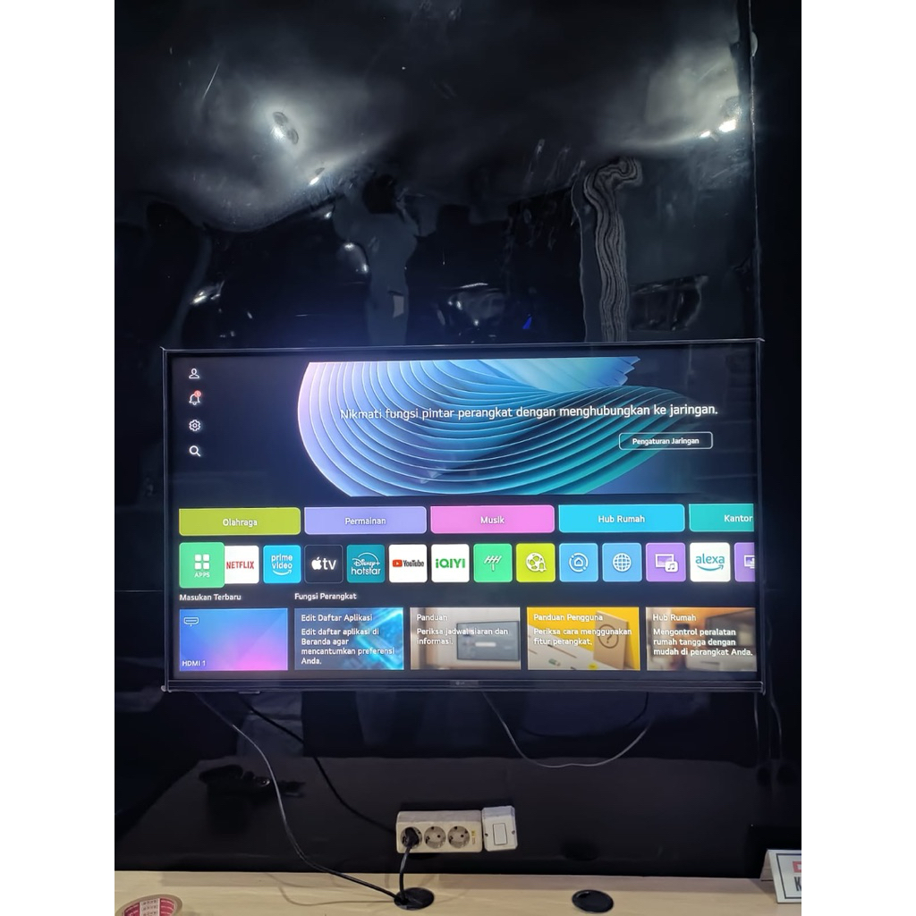 Smart TV LG 43 Inch 4K UHD ThinQ - Seri 43UA / 43A - Second Mulus + Bracket