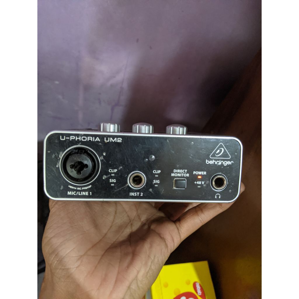 Behringer UM2