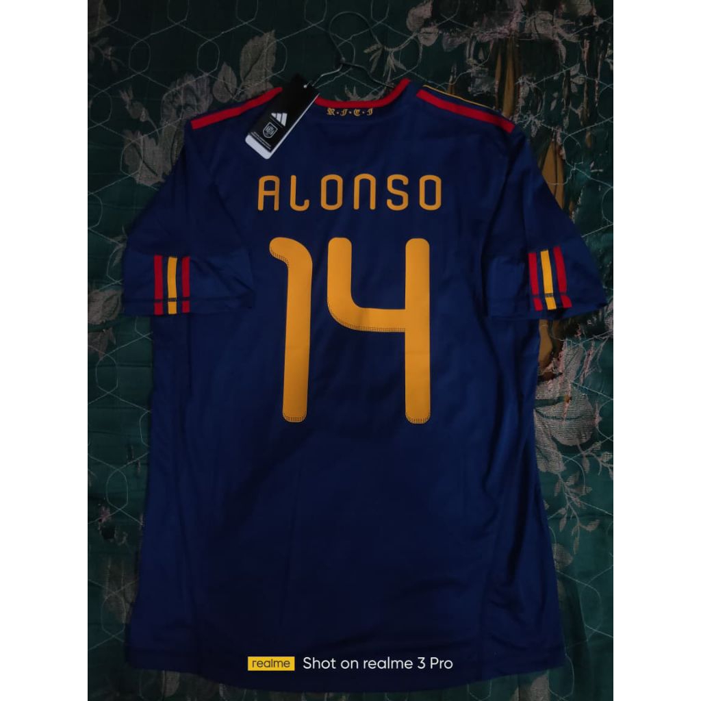 Spain away 2010