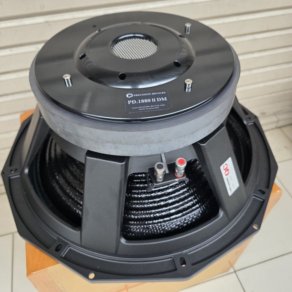 SPEAKER SUBWOOFER 18 INCH  PRECISION DEVICES PD1880 CARBON VC 5 INCH PD1880/II PD 1880 II DAUN CARBO