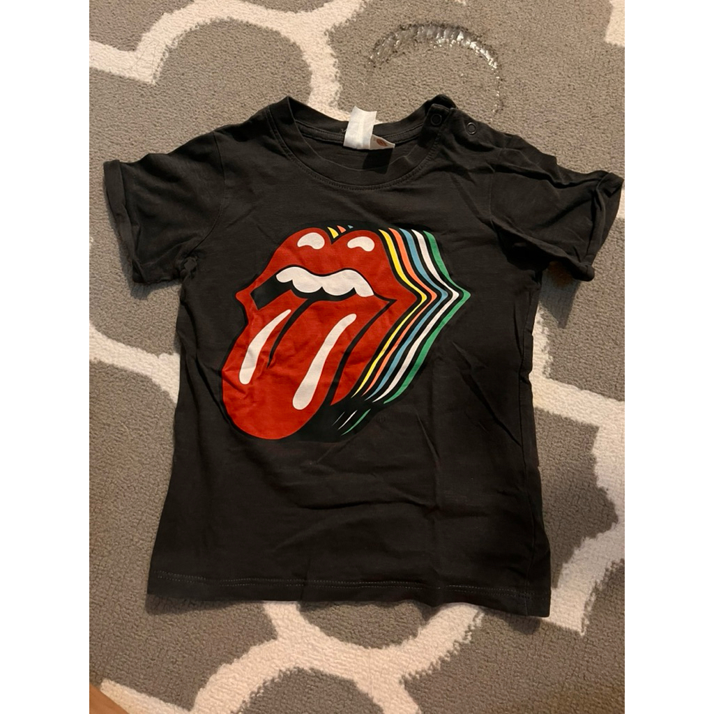 Preloved kaos anak merk H&M Rolling stone size 12-18 bulan