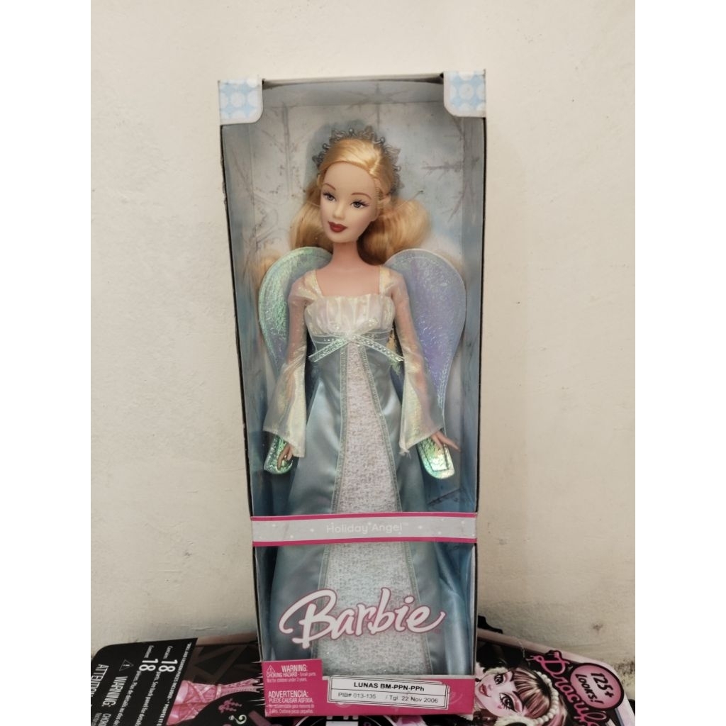 barbie holiday angel
