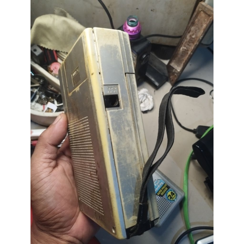 walkman mati aiwa tp-m107 dan sanyo m1010