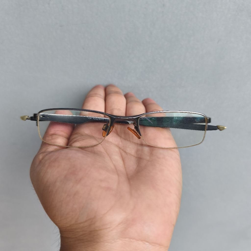 FRAME KACAMATA OAKLEY VINTAGE BEKAS SECOND