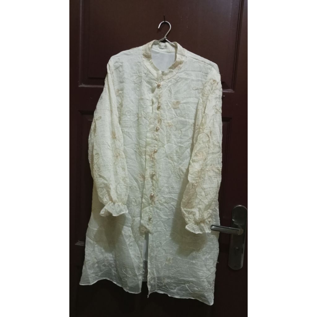 Prelove tunik biel the label