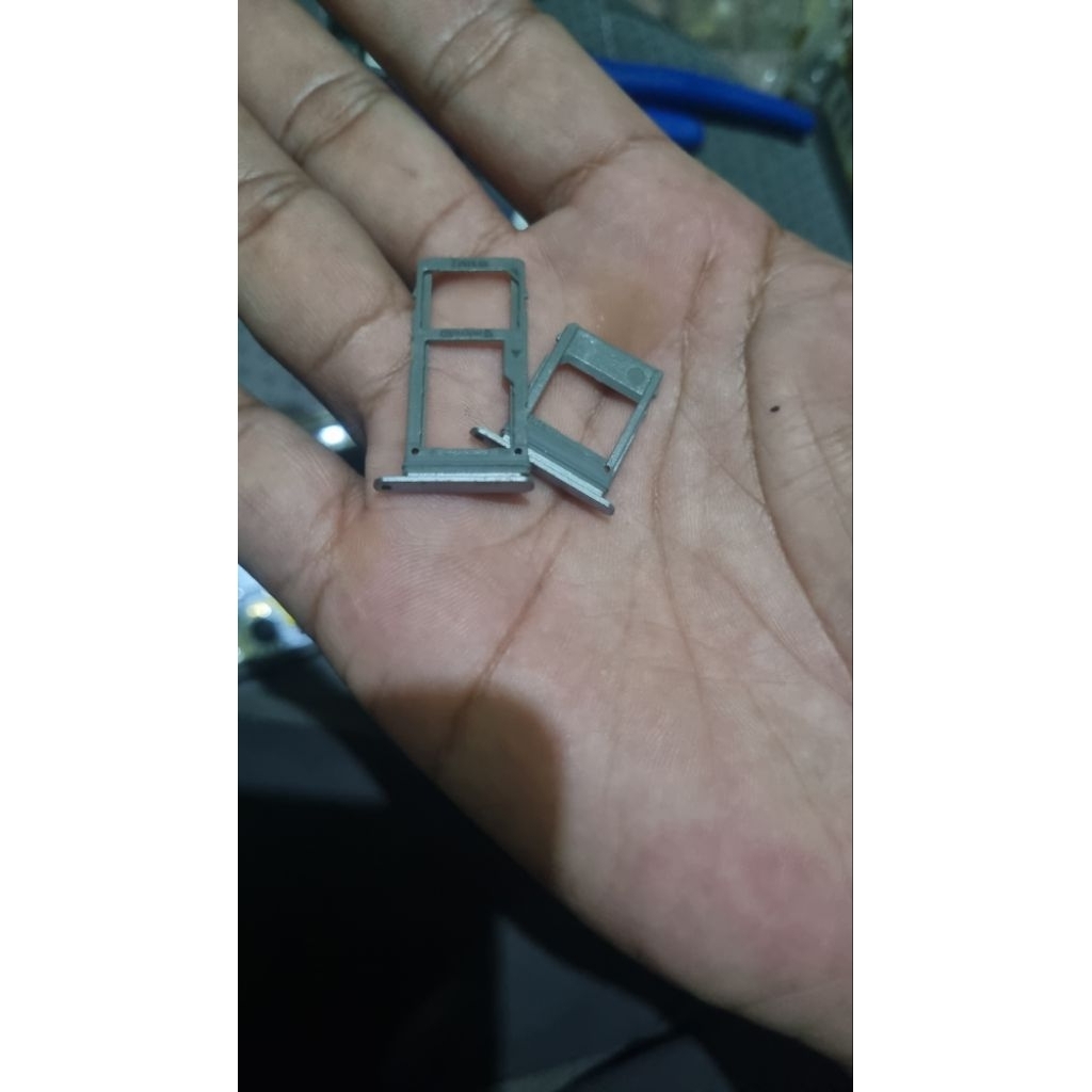 slot sim samsung A8 2018 copotan normal