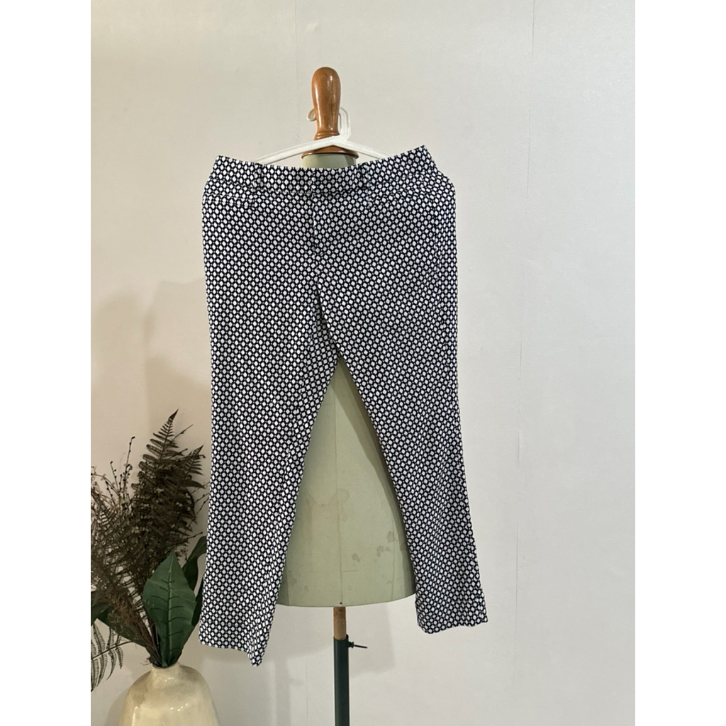 celana bahan polyester hitam putih