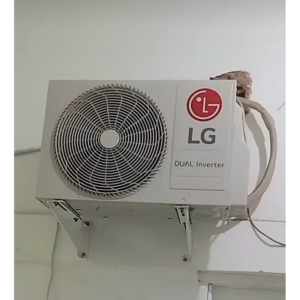 Outdoor AC LG Dual Inverter 1/2pk T06EV4 Outdoor AC LG Dual Inverter Second Bekas