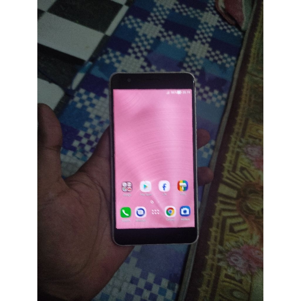 asus zoom s 4/64 normal