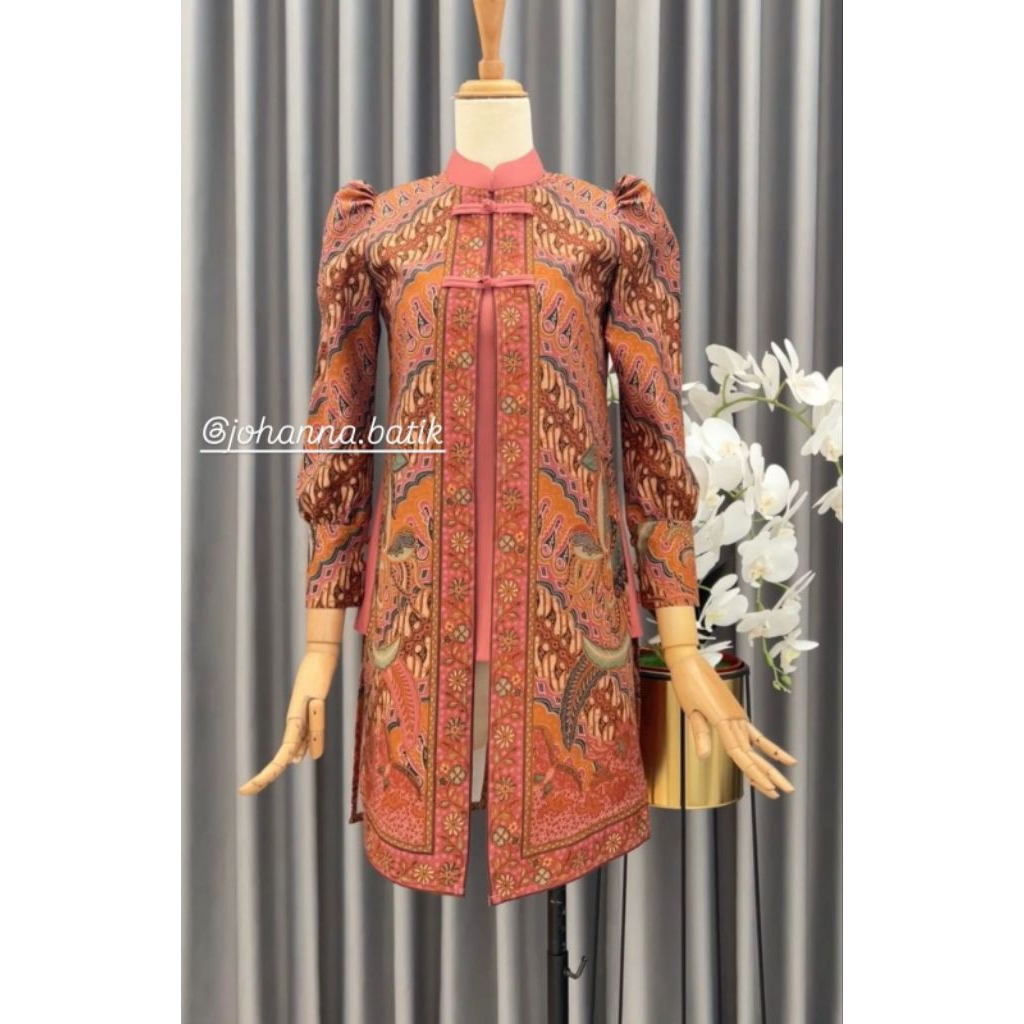 JOHANA BATIK ATASAN BLOUSE KATUN