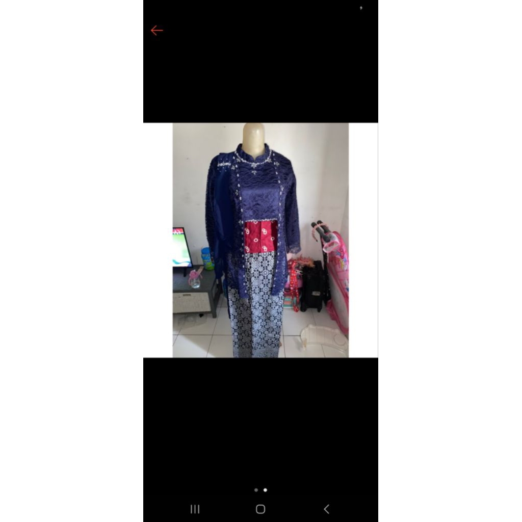 kebaya wisuda preloved