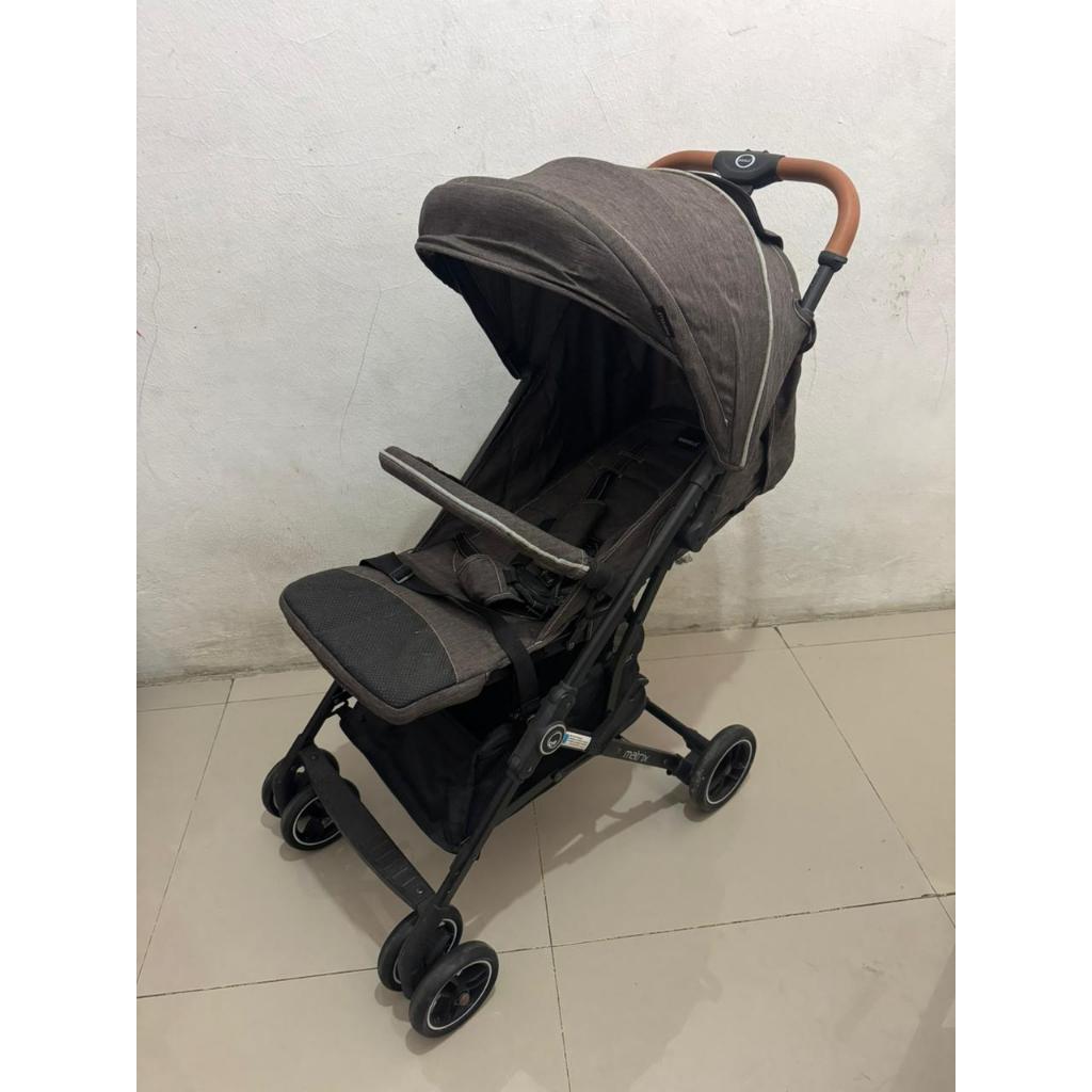 Preloved Stroller Babyelle Matrix / Matrix SP Stroller Bayi Cabin Size